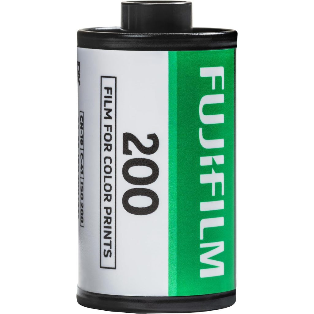 Fujifilm 200 colour negative 35mm film roll